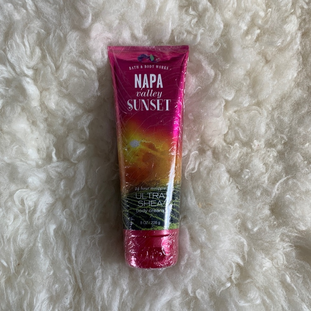 New BBW Napa Valley Sunset RARE & HTF Ultra Shea Body Cream